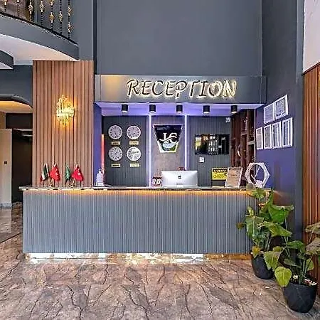 Loyal Hotel